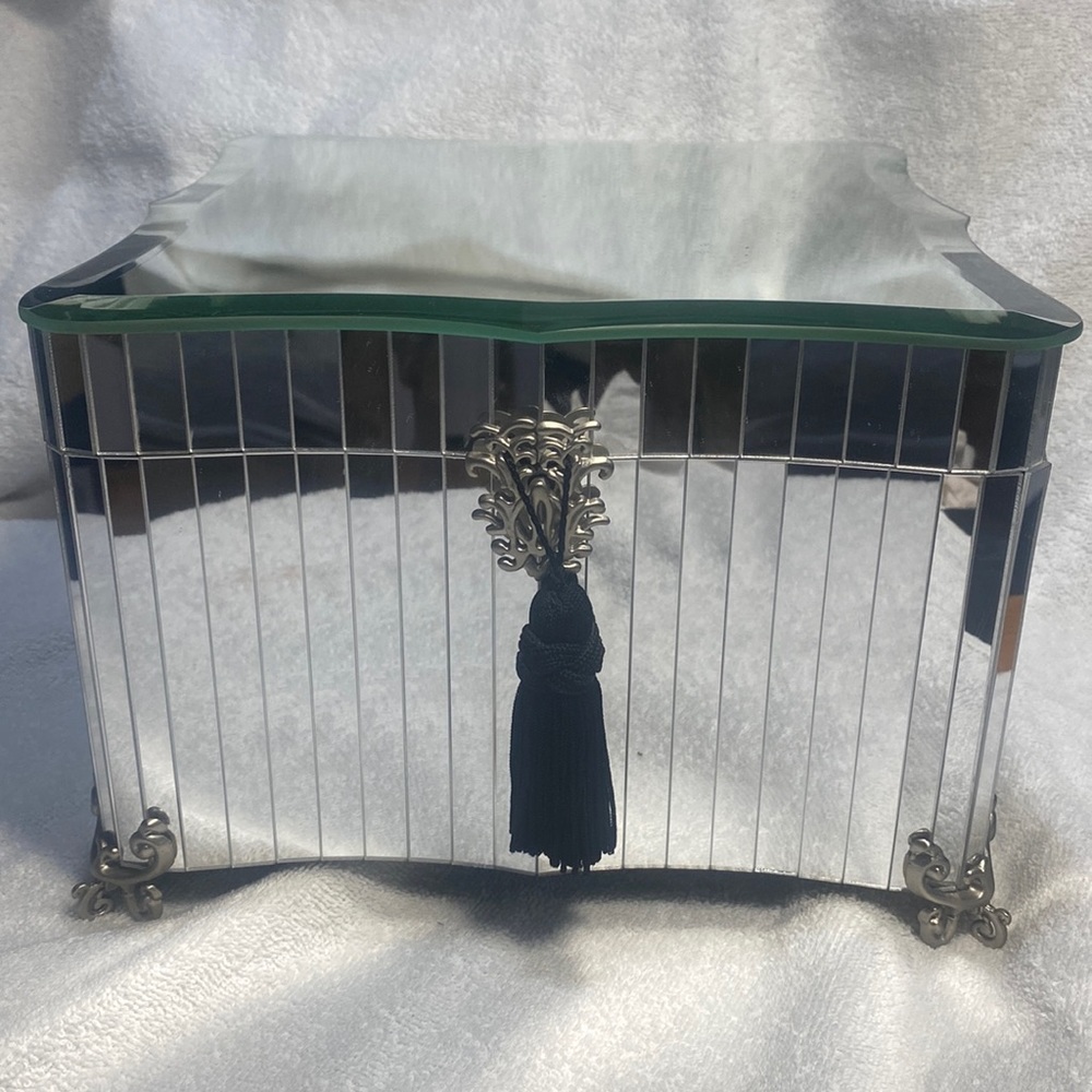 Mirrored Jewelry box